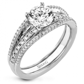ROUND-CUT SPLIT-SHANK ENGAGEMENT RING & MATCHING WEDDING BAND IN 18K GOLD WITH DIAMONDS