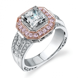 PRINCESS-CUT HALO ENGAGEMENT RING IN 18K GOLD WITH DIAMONDS