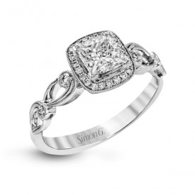PRINCESS-CUT HALO ENGAGEMENT RING IN PLATINUM WITH DIAMONDS