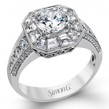 ENGAGEMENT RING IN PLATINUM WITH DIAMONDS